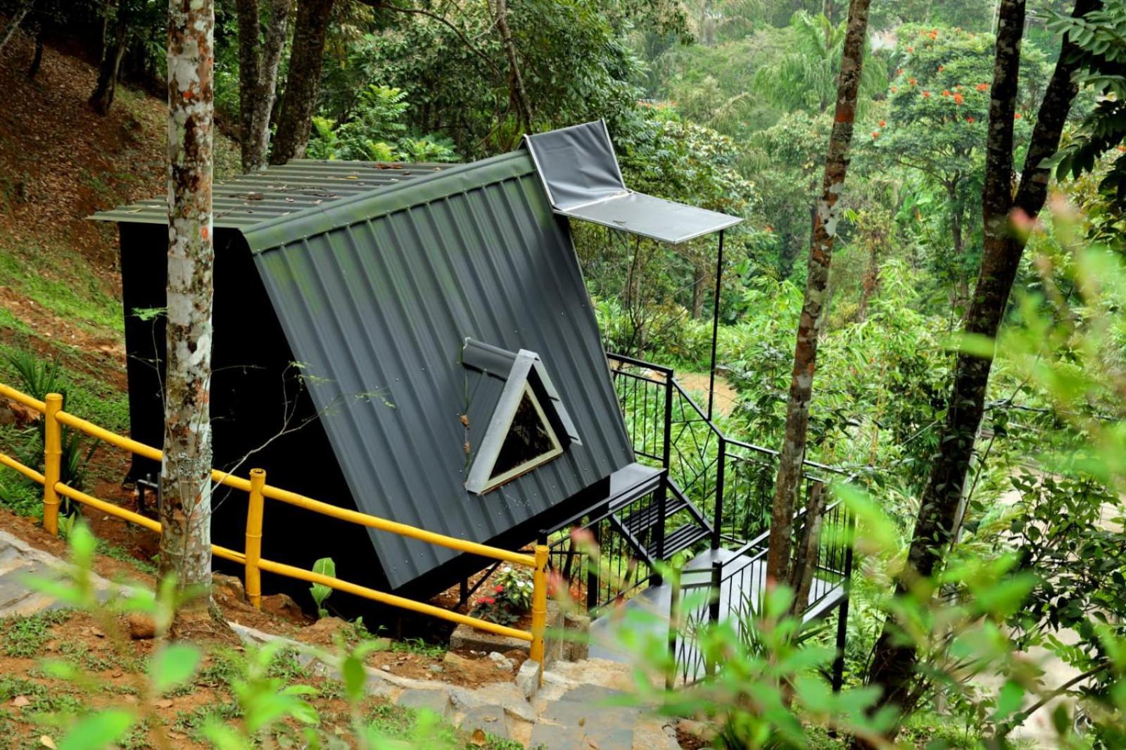Garden Of Eden-Thottam Munnar-Hiking And Camping Anachal Luaran gambar