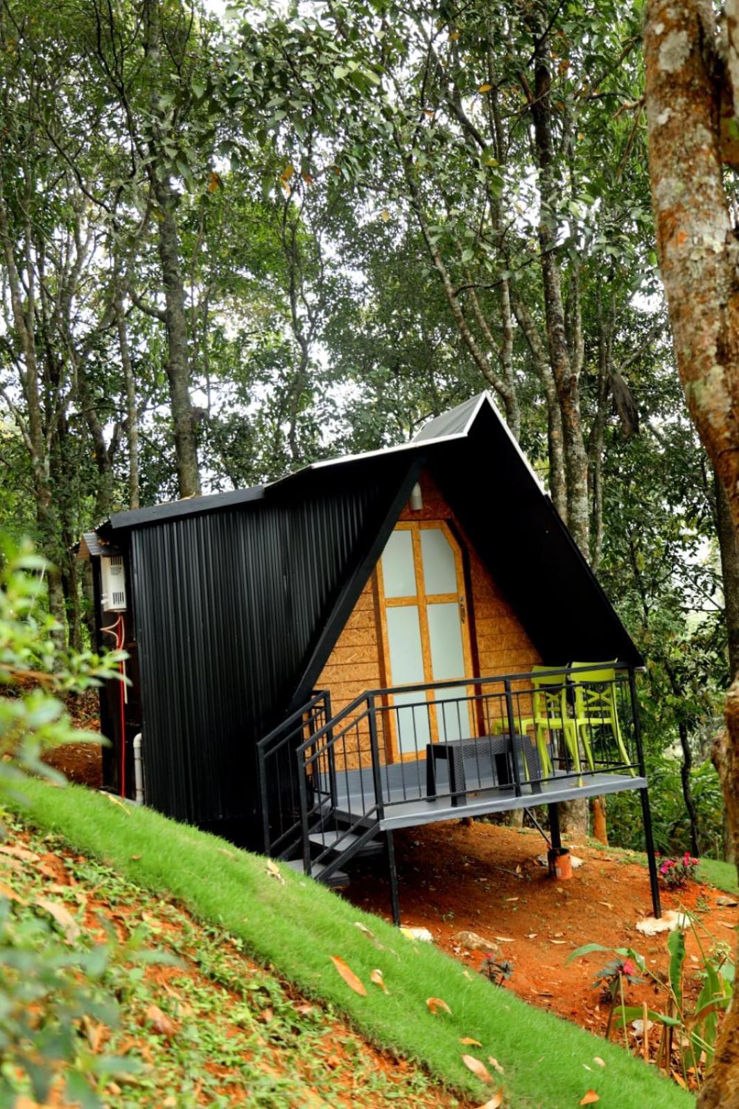 Garden Of Eden-Thottam Munnar-Hiking And Camping Anachal Luaran gambar
